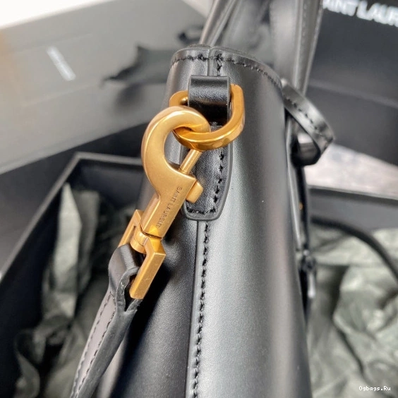 Shopping Mini bag-18*17*8cm tote leather Toy YSL 0823